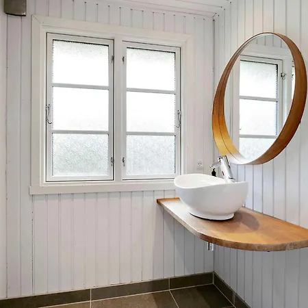 Big Renovated With Soul And * Кирке-Хиллинге