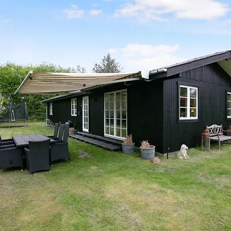 Newly Renovated With And Soul * Kirke-Hyllinge